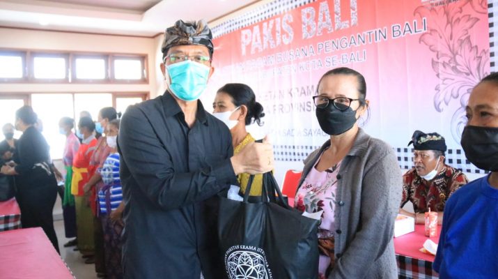 PAKIS BALI Gelar Pelatihan Ragam Busana Pengantin Bali Pertama di Kabupaten Jembrana