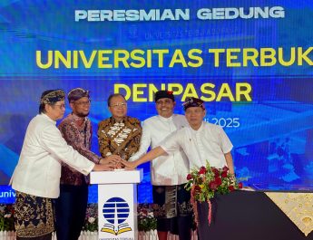 Gubernur Koster Minta Dukungan UT Sukseskan Program 1 Keluarga 1 Sarjana