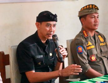 Wabup Klungkung Tjok Surya Tegaskan Larangan Pengerukan Ilegal di Dawan Mulai Hari Ini!