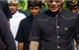 Bupati Satria Salurkan Bantuan Pitra Yadnya Rp95 Juta di Dua Desa Adat Nusa Penida